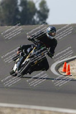 media/Nov-01-2025-TrackDaz (Sat) [[2b4d5192bc]]/C Group/1240pm (Turn 2 Outside)/